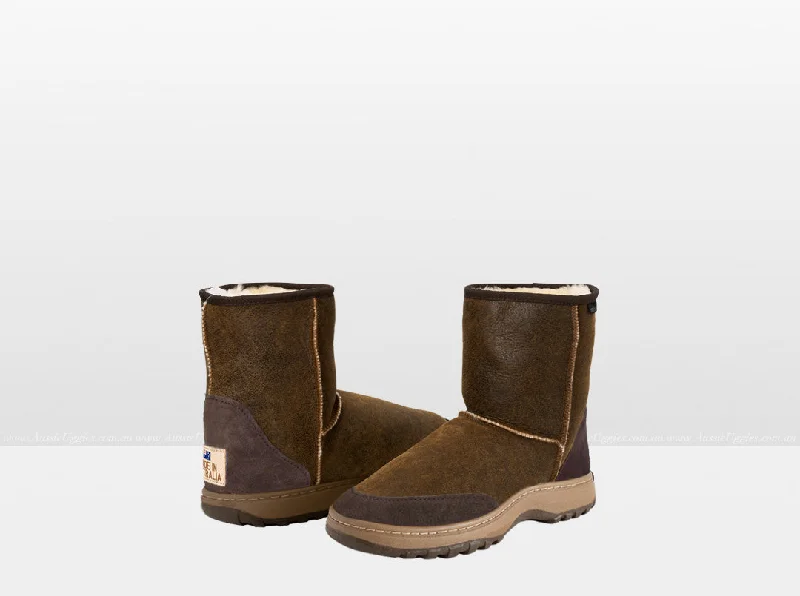 SALE | International Outdoor Short Boot | AU Mens 10 / AU Ladies 11 | Bomber