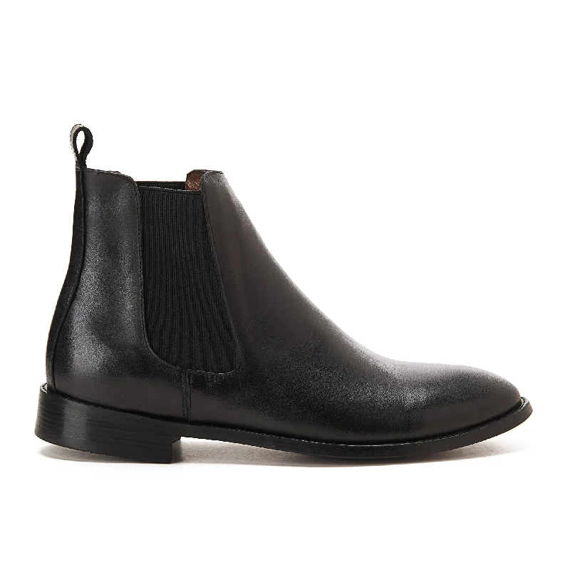 Leather Chelsea Boots Black