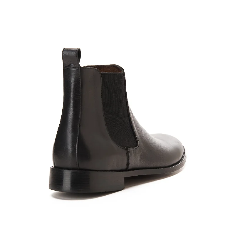 Leather Chelsea Boots Black