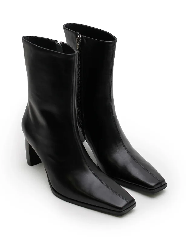 Nineties Mid Boot | Black