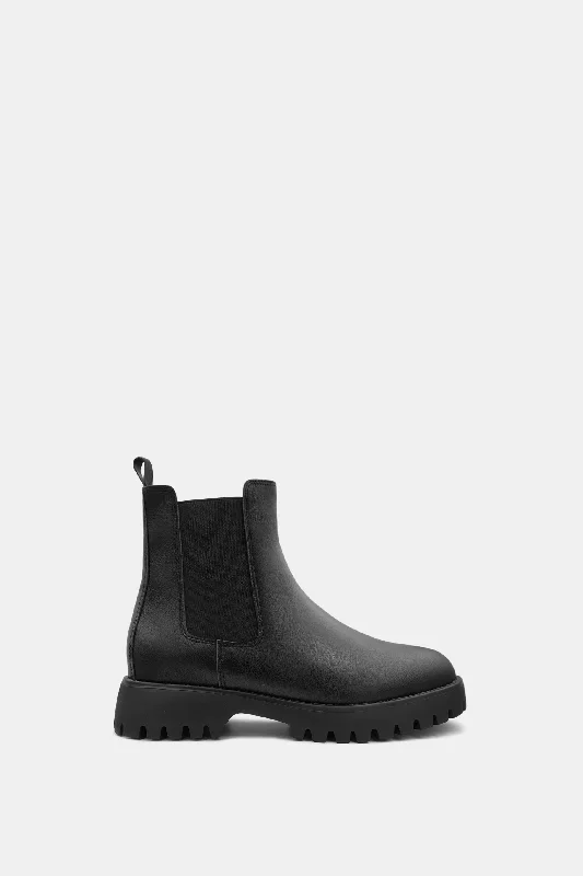 Sheepskin Leather Chelsea Boots, Black