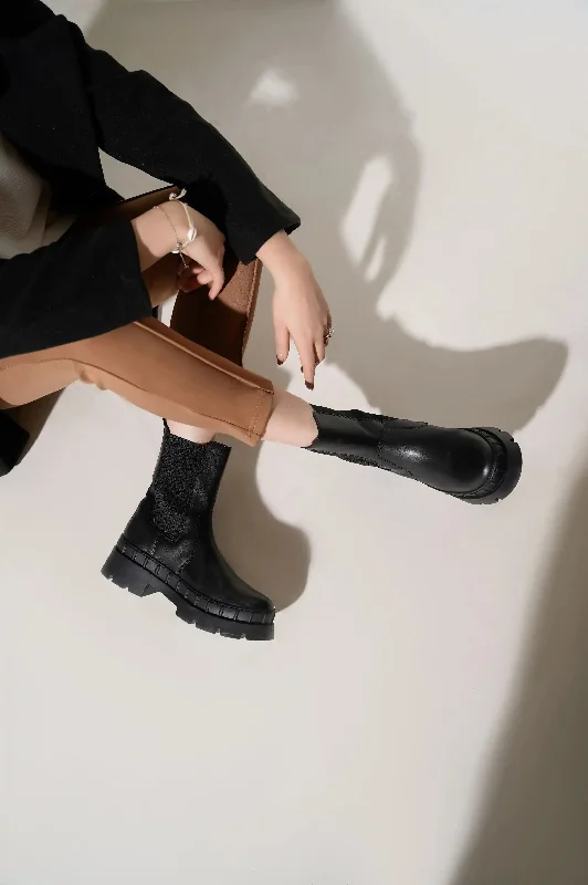 NEO LEATHER CHUNKY BOOT