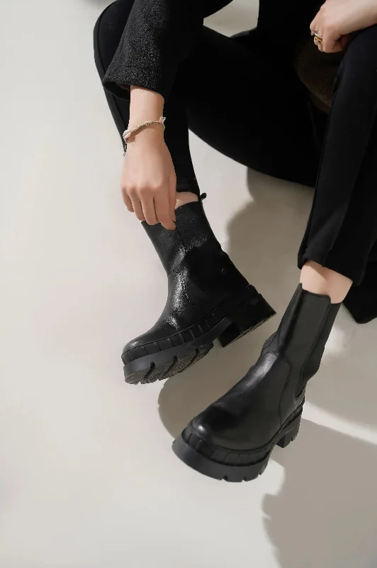 NEO LEATHER CHUNKY BOOT