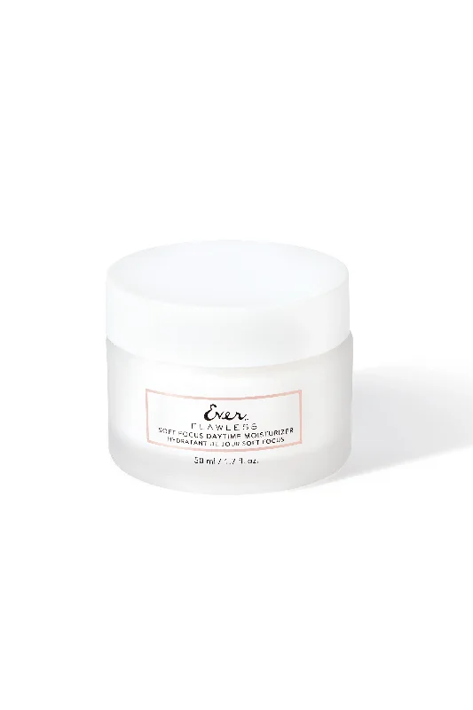 FLAWLESS Soft Focus Daytime Moisturizer